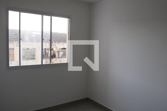 Sala de apartamento para alugar com 2 quartos, 41m² em Vila Plana, São Paulo