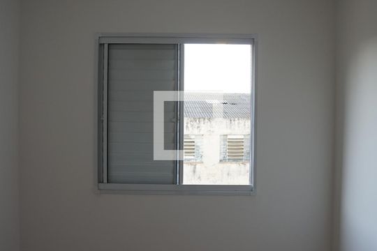 Quarto 1 de apartamento para alugar com 2 quartos, 41m² em Vila Plana, São Paulo