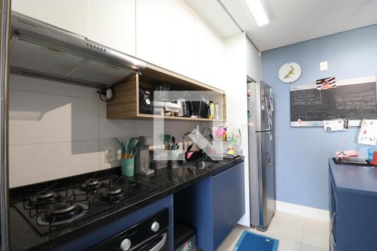 Cozinha de apartamento à venda com 2 quartos, 68m² em Água Branca, São Paulo