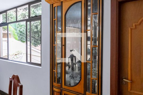 Sala 1 de casa à venda com 6 quartos, 1000m² em Bandeirantes (pampulha), Belo Horizonte