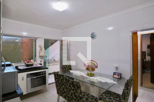 Cozinha de casa à venda com 6 quartos, 176m² em Vila Invernada, São Paulo