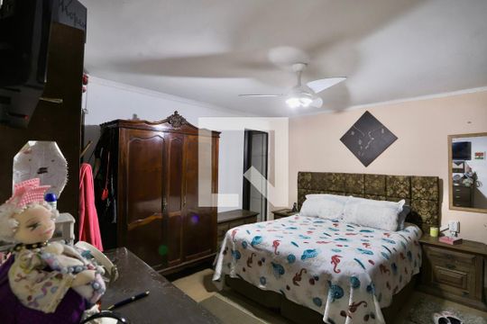 Quarto 1 de casa à venda com 6 quartos, 176m² em Vila Invernada, São Paulo
