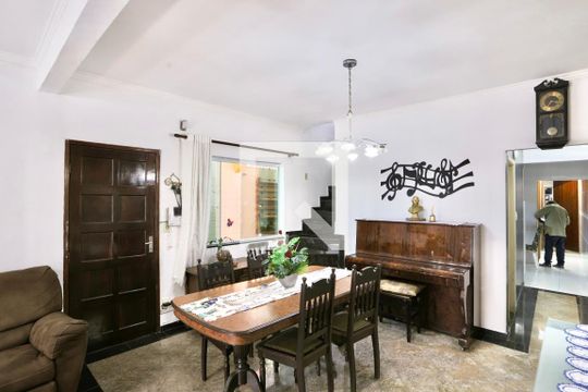 Sala de Jantar de casa à venda com 6 quartos, 176m² em Vila Invernada, São Paulo