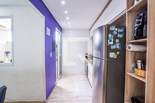 Cozinha de apartamento à venda com 2 quartos, 46m² em Vila Progresso, Santo André