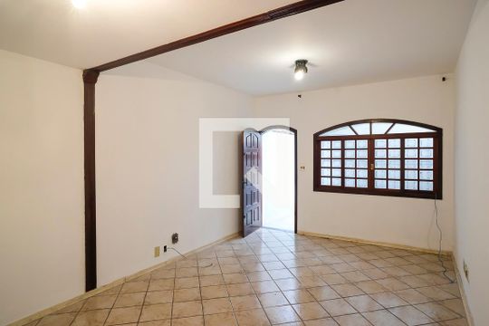 Casa para alugar com 3 quartos, 168m² em Rudge Ramos, São Bernardo do Campo