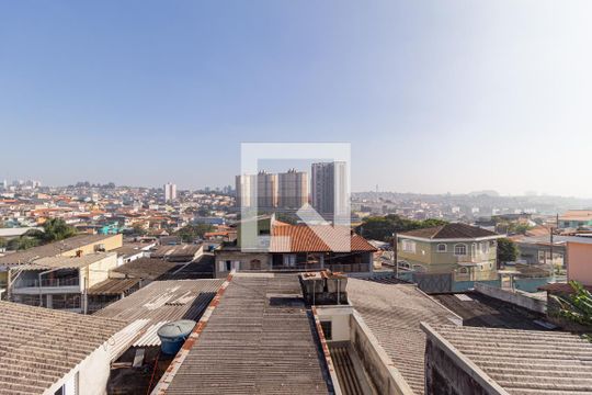 Vista de casa à venda com 3 quartos, 197m² em Jaguaribe, Osasco