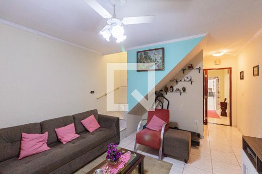 Casa à venda com 3 quartos, 197m² em Jaguaribe, Osasco
