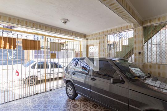 Garagem de casa à venda com 3 quartos, 197m² em Jaguaribe, Osasco