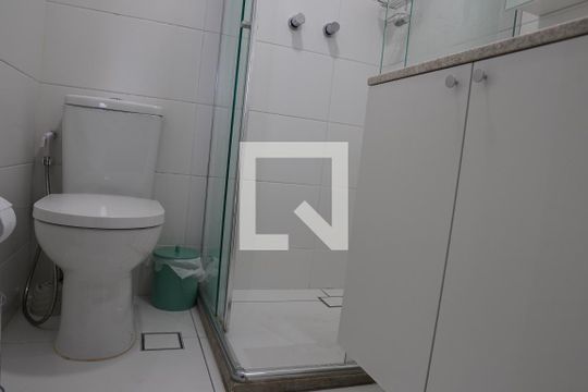 Banheiro de kitnet/studio à venda com 1 quarto, 26m² em Sumarezinho, São Paulo