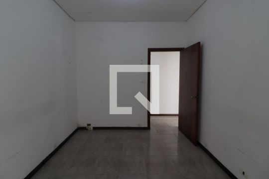 Quarto 2 de casa à venda com 7 quartos, 251m² em Km 18, Osasco