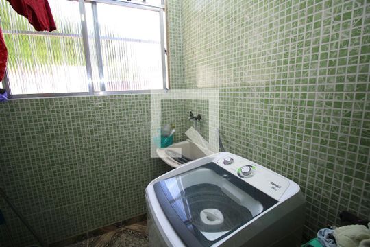 Área de Serviço de casa à venda com 2 quartos, 150m² em Brás de Pina, Rio de Janeiro