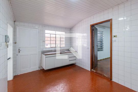 Cozinha de casa para alugar com 3 quartos, 180m² em Vila Osasco, Osasco