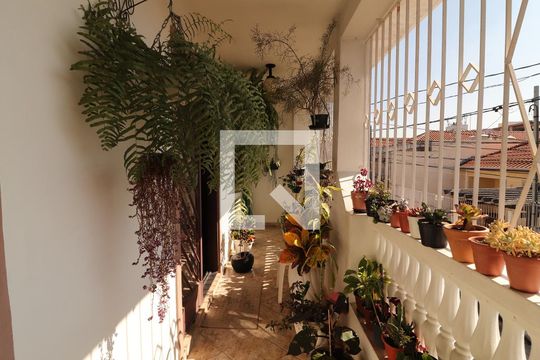 Varanda de casa à venda com 4 quartos, 200m² em Parada Inglesa, São Paulo