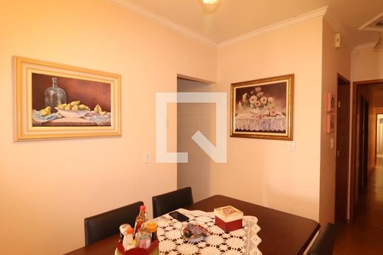 Sala de Jantar de casa à venda com 4 quartos, 200m² em Parada Inglesa, São Paulo