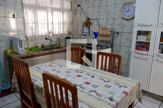 Cozinha de casa à venda com 2 quartos, 500m² em Quitaúna, Osasco