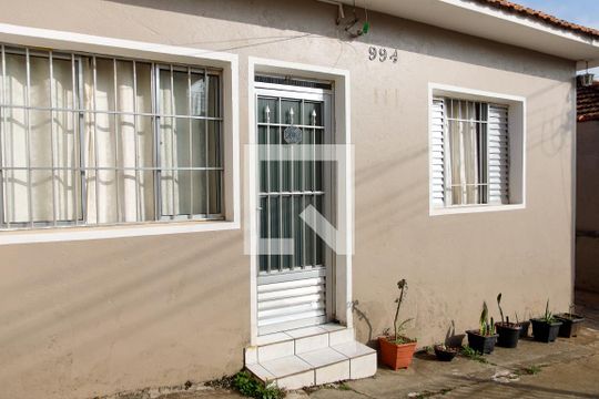 Quintal de casa à venda com 2 quartos, 500m² em Quitaúna, Osasco