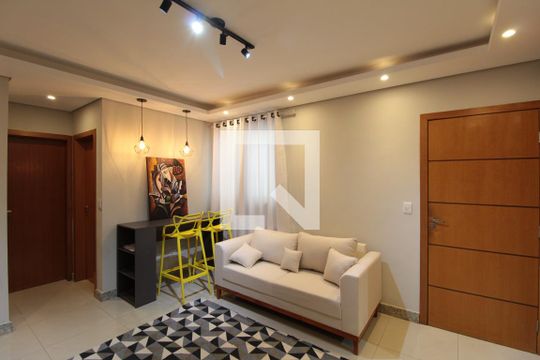 Apartamento para alugar com 2 quartos, 110m² em Santa Monica, Belo Horizonte