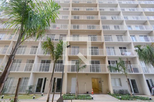Fachada do bloco de apartamento para alugar com 1 quarto, 32m² em Socorro, São Paulo