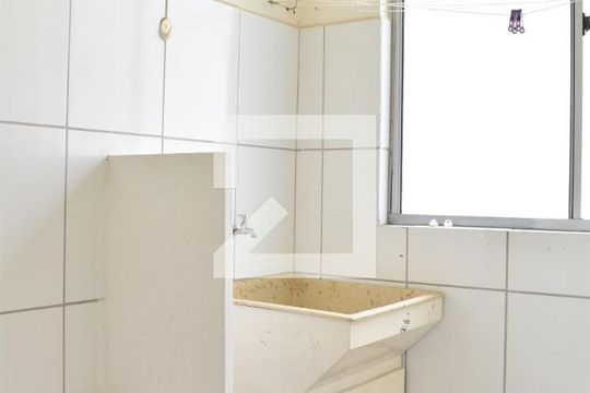 Área de serviço de apartamento à venda com 2 quartos, 45m² em Santa Cândida, Curitiba