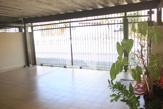 Garagem de casa à venda com 3 quartos, 175m² em Jardim Vila Galvão, Guarulhos