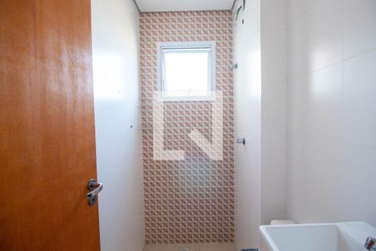 Banheiro de apartamento para alugar com 2 quartos, 38m² em Jardim Arize, São Paulo