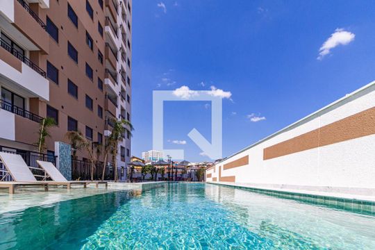 Área comum - Piscina de apartamento à venda com 1 quarto, 27m² em Km 18, Osasco