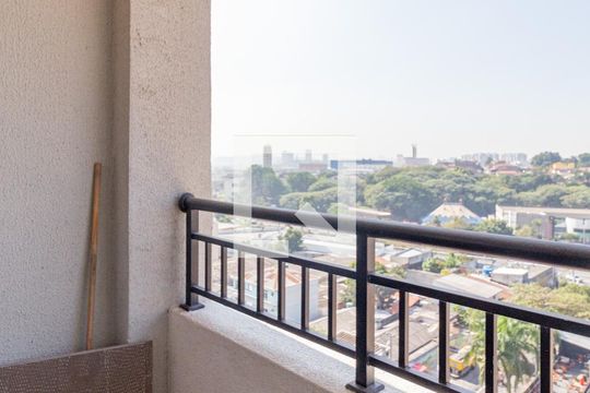 Sacada e área de serviço de apartamento à venda com 1 quarto, 27m² em Km 18, Osasco