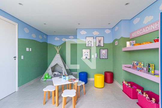 Área comum - Brinquedoteca de apartamento à venda com 1 quarto, 27m² em Km 18, Osasco