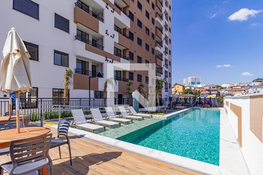 Área comum - Piscina de apartamento à venda com 1 quarto, 27m² em Km 18, Osasco