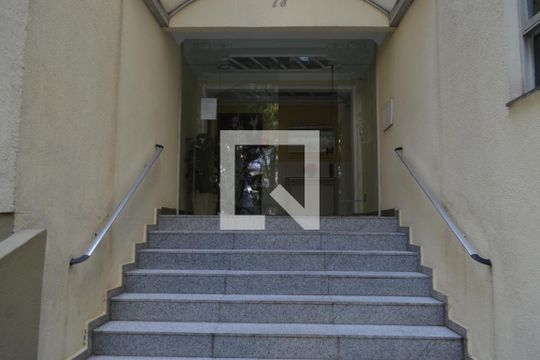 Entrada de apartamento à venda com 2 quartos, 60m² em Vila Monumento, São Paulo