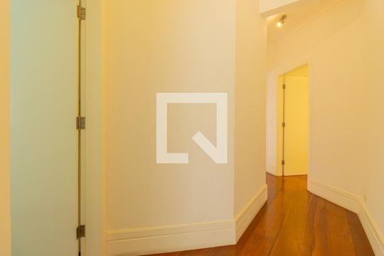 Corredor do apartamento de apartamento à venda com 3 quartos, 168m² em Vila Monumento, São Paulo