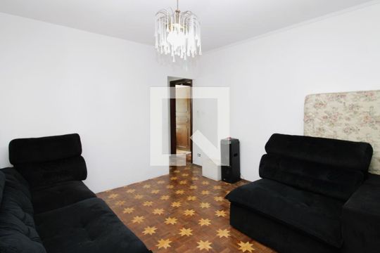 Sala de casa à venda com 6 quartos, 300m² em Vila Paiva, São Paulo
