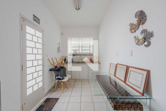 Cozinha 2 de casa à venda com 4 quartos, 300m² em Pompeia, São Paulo