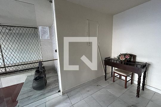 Hall de entrada de apartamento à venda com 2 quartos, 93m² em Méier, Rio de Janeiro