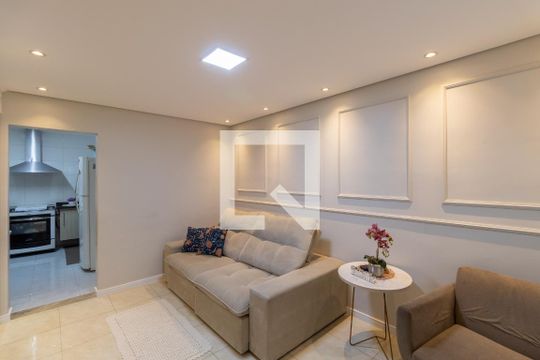 Sala  de casa de condomínio à venda com 2 quartos, 58m² em Vila Guilhermina, São Paulo