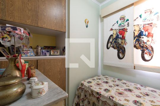 Quarto 2 de casa à venda com 2 quartos, 200m² em Jardim Vila Formosa, São Paulo