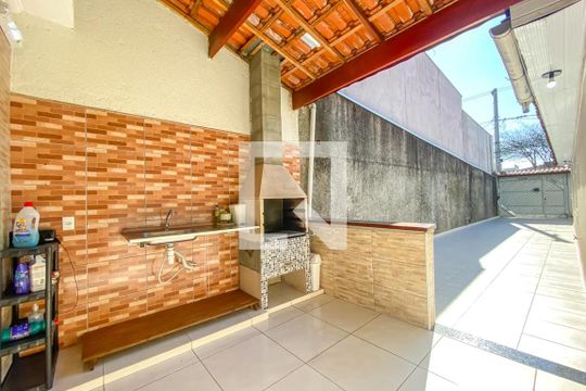 Churrasqueira de casa à venda com 2 quartos, 208m² em Rudge Ramos, São Bernardo do Campo