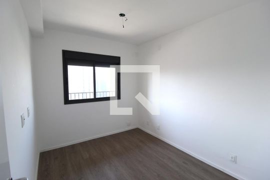 Quarto  de kitnet/studio à venda com 1 quarto, 30m² em Moema, São Paulo