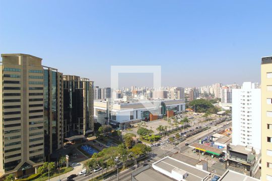 Vista Quarto  de kitnet/studio à venda com 1 quarto, 30m² em Moema, São Paulo