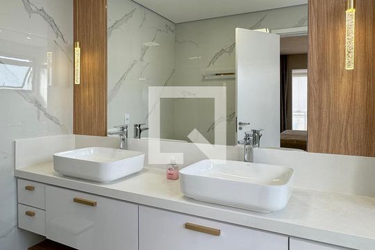 Banheiro da Suíte 1 de apartamento à venda com 2 quartos, 87m² em Tamboré, Barueri