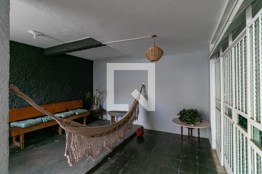 Área comum de casa à venda com 4 quartos, 360m² em João Pinheiro, Belo Horizonte