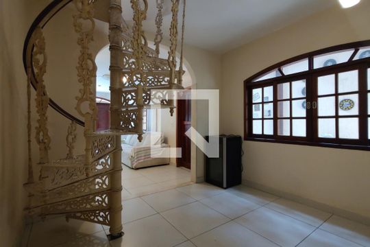 Sala de casa à venda com 4 quartos, 380m² em Freguesia (jacarepaguá), Rio de Janeiro
