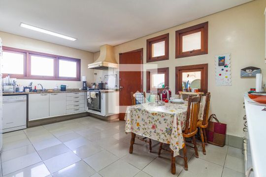 Cozinha de casa à venda com 4 quartos, 420m² em Vila Ida, São Paulo