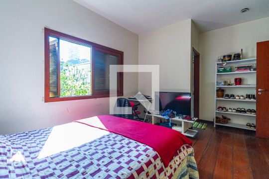 Suíte 1 de casa à venda com 4 quartos, 420m² em Vila Ida, São Paulo