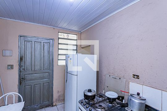 Cozinha de casa à venda com 6 quartos, 300m² em Vila Palmeiras, São Paulo
