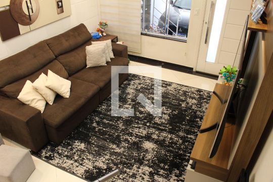 Sala  de casa à venda com 2 quartos, 150m² em Vila Darli, São Paulo