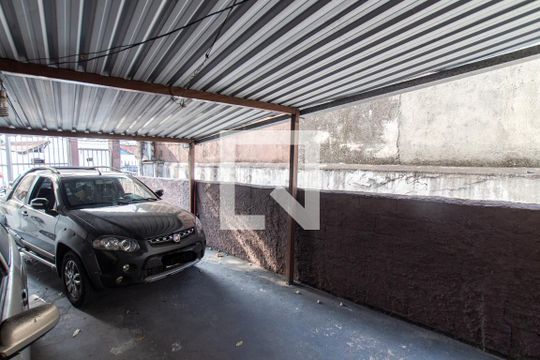 Garagem de casa para alugar com 2 quartos, 90m² em Vila Guilherme, São Paulo