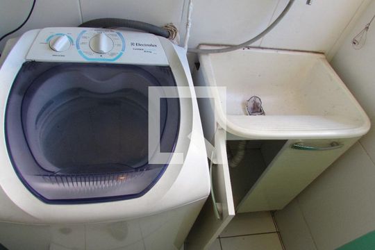 Área de Serviço de apartamento para alugar com 2 quartos, 50m² em Jardim Ampliacao, São Paulo