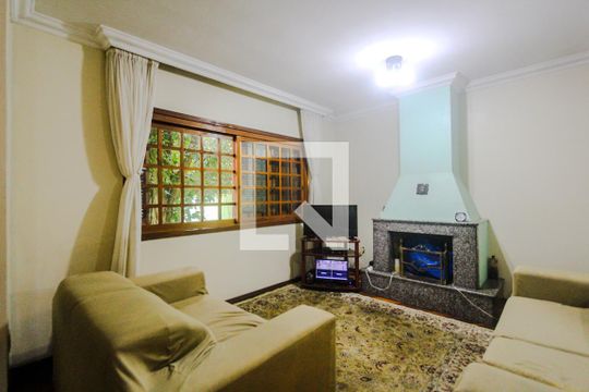 Casa à venda com 3 quartos, 120m² em Higienópolis, Porto Alegre