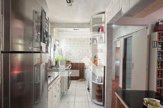 Cozinha de apartamento para alugar com 2 quartos, 56m² em Butantã, São Paulo